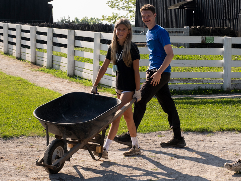 TeenLeadershipCamp_Garden-2