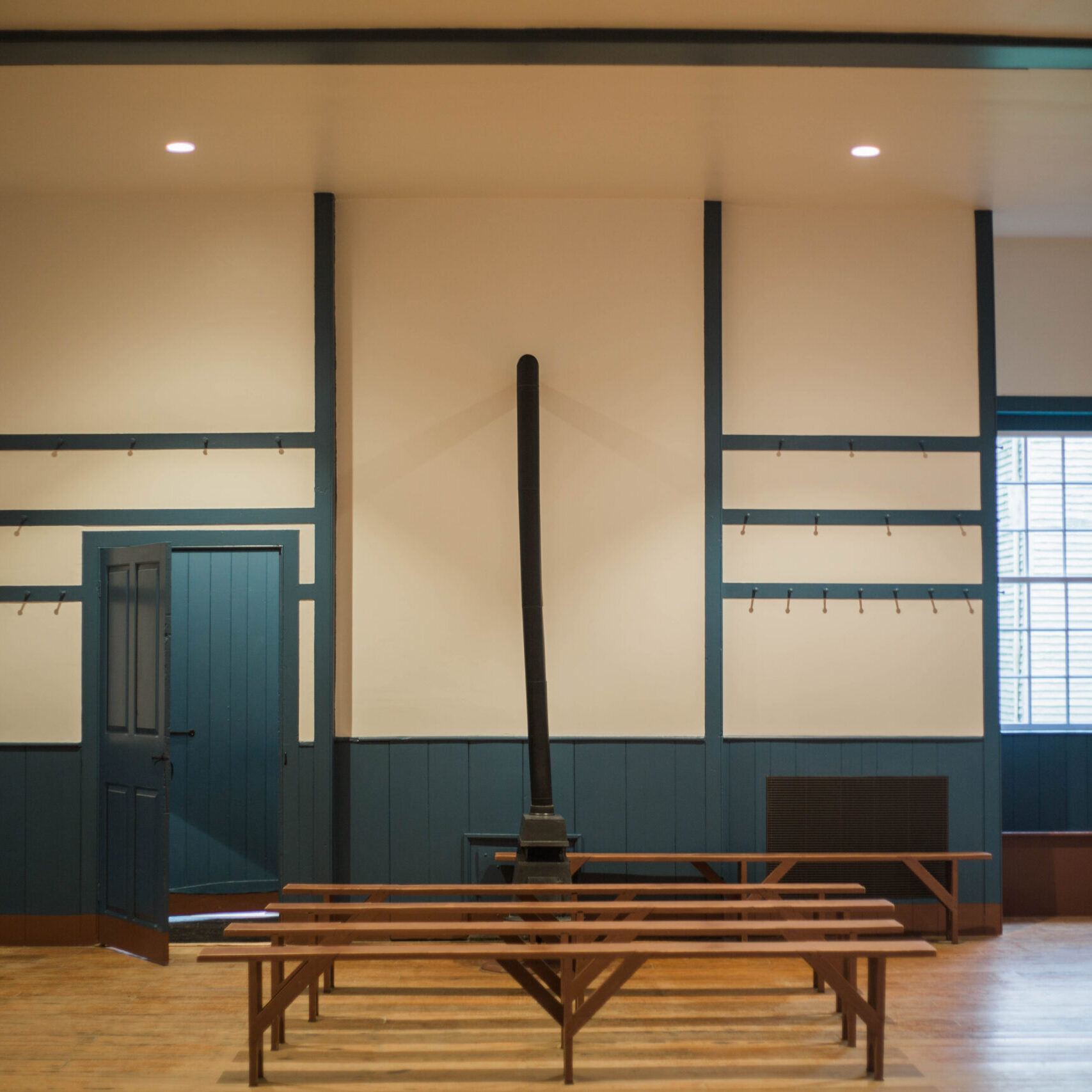 MH Interior 2